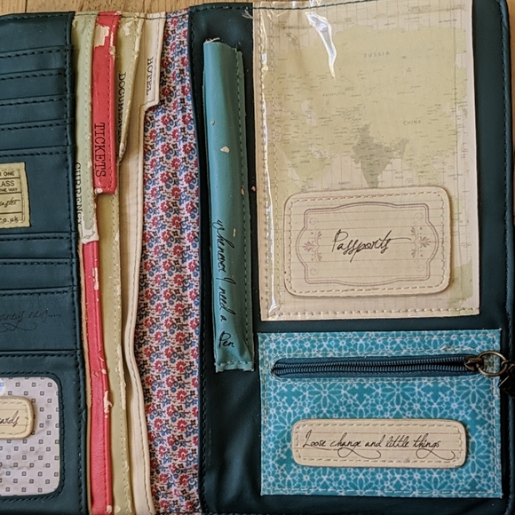 Modcloth Disaster Designs UK Passport Holder - Picture 3 of 4